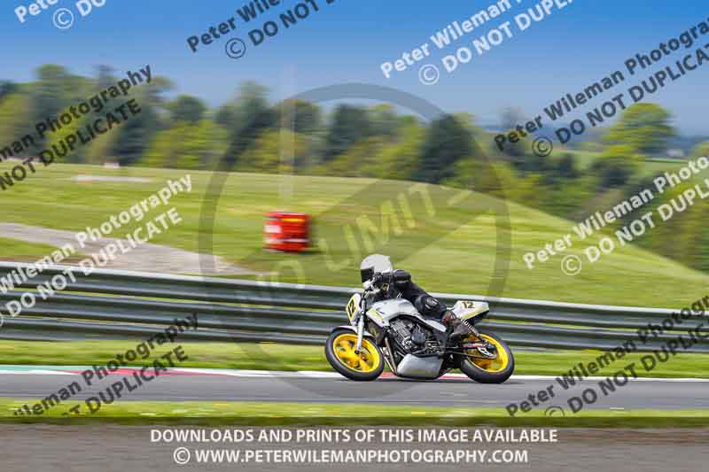 donington no limits trackday;donington park photographs;donington trackday photographs;no limits trackdays;peter wileman photography;trackday digital images;trackday photos
